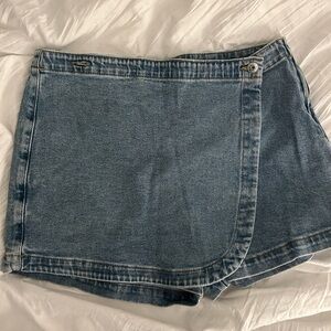 Wild Fable denim skort